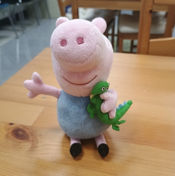 TY Peppa Pig GEORGE THE BROTHER PIG W/ DINOSAUR 7.5" Plush STUFFED ANIMAL Toy - Picture 3 of 14